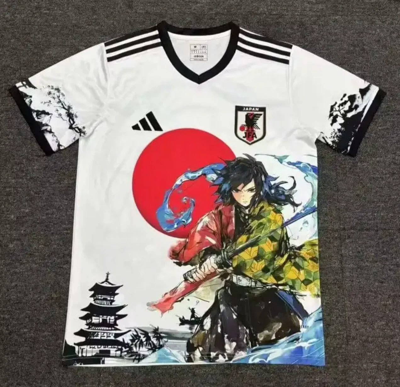 T-shirt - Tomioka